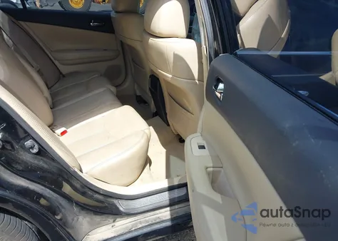 2013 Nissan Maxima 3.5 Sv from USA, damaged, VIN 1N4AA5AP8DC826101